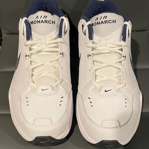 Nike Air Monarch IV Men's Size 12 White Leather Walking Shoes